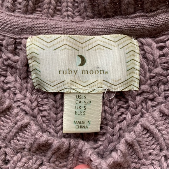 Ruby Moon size S sweater - Picture 2 of 5